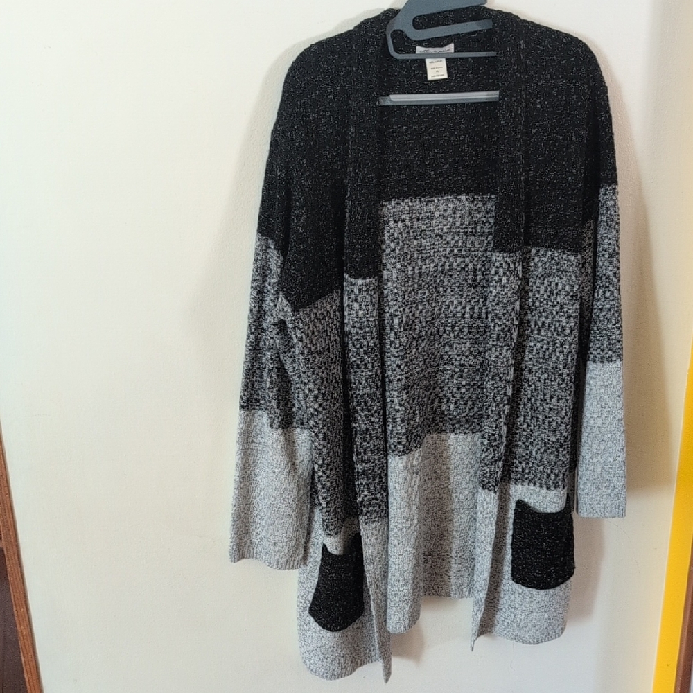 Cotton Emporium Black and Gray Cardigan